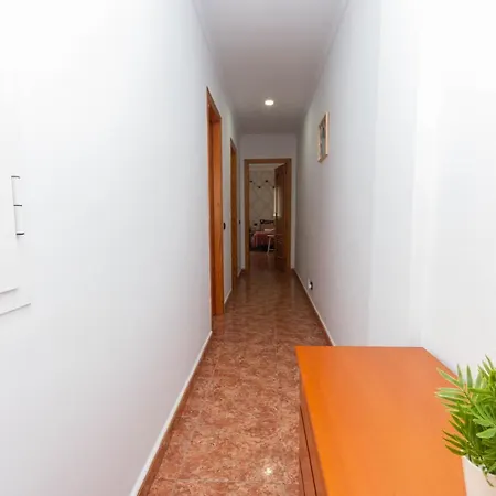 Happy Waves Apartment